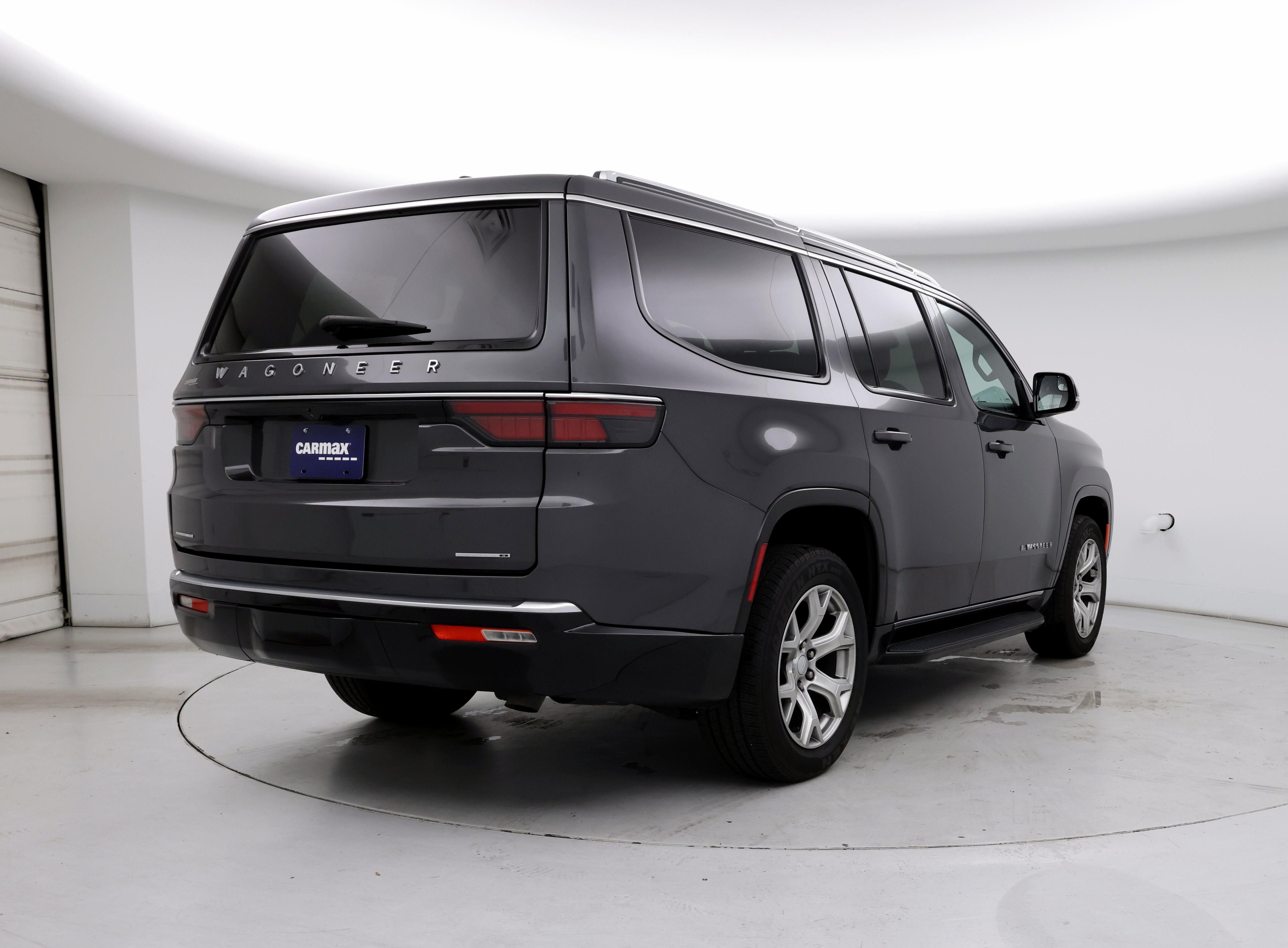 Thumbnail: 2022 Jeep Wagoneer - 8