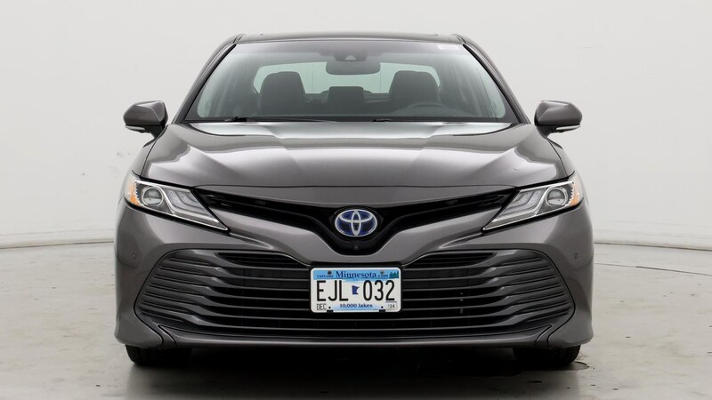 2020 Toyota Camry XLE 5