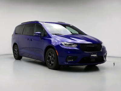 2021 Chrysler Pacifica Hybrid Limited -
                Milwaukee, WI