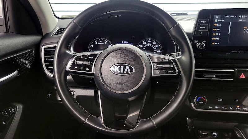 2021 Kia Seltos EX 10