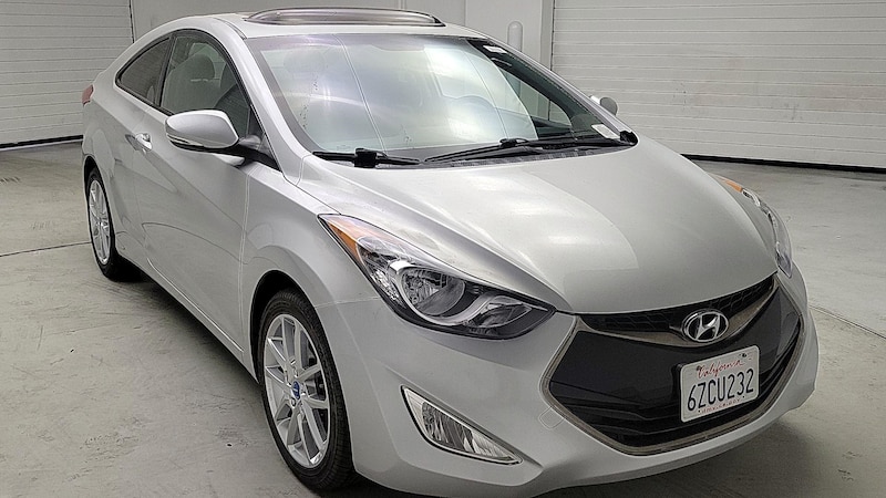 2013 Hyundai Elantra SE Hero Image