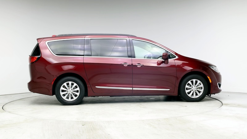 2017 Chrysler Pacifica Touring L 7