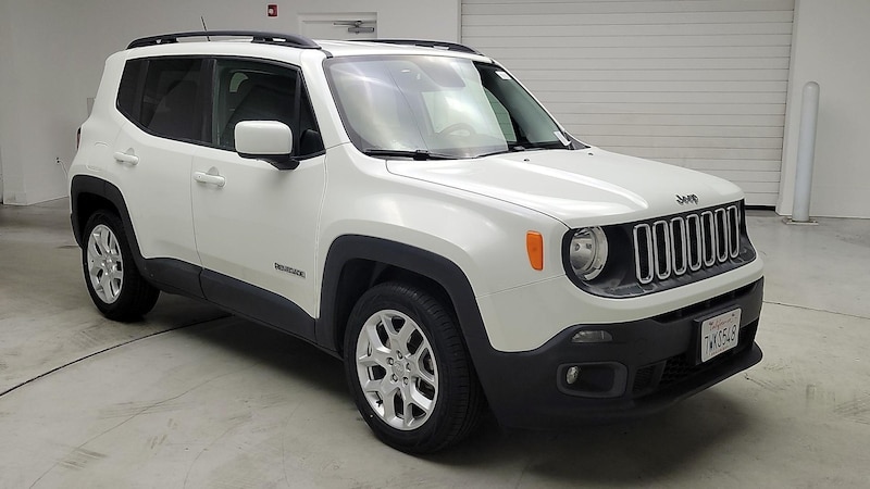 2016 Jeep Renegade Latitude Hero Image