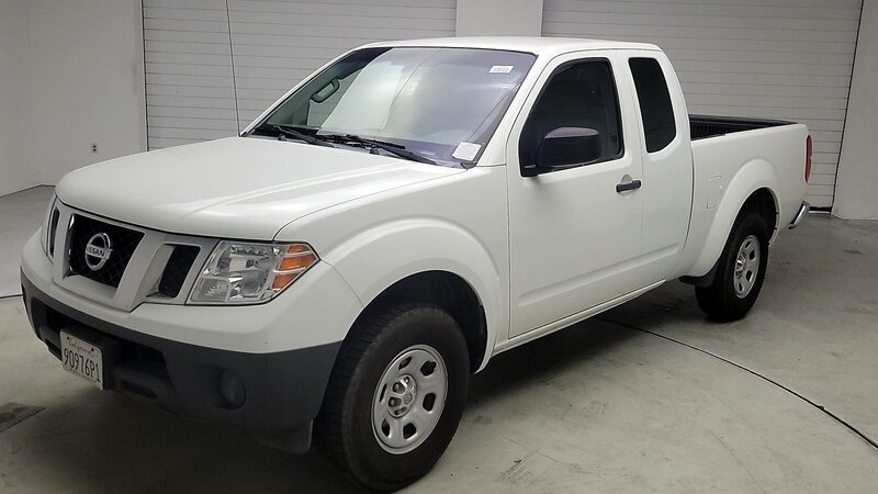 2013 Nissan Frontier S 3