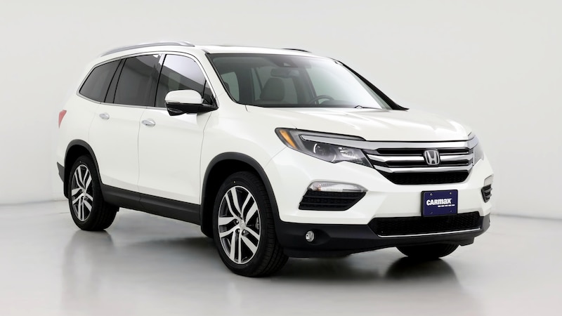 2017 Honda Pilot Touring Hero Image