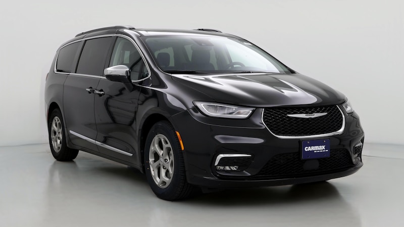 2022 Chrysler Pacifica Limited Hero Image