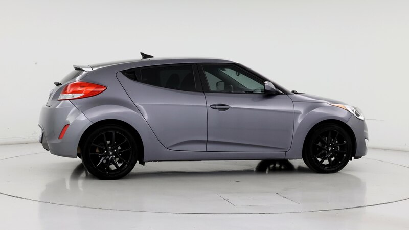 2017 Hyundai Veloster  7