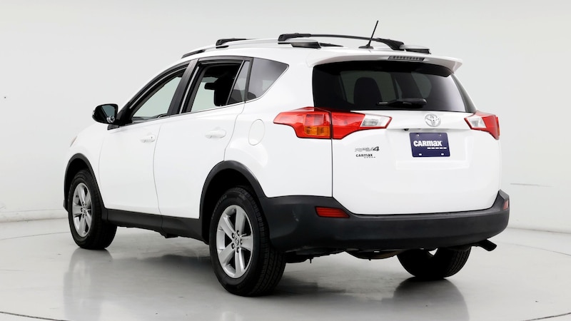 2015 Toyota RAV4 XLE 2