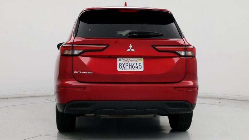 2022 Mitsubishi Outlander ES 6