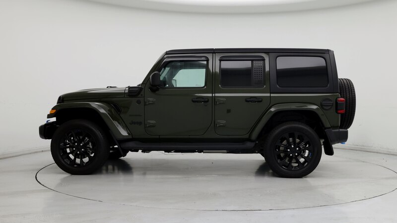 2023 Jeep Wrangler Unlimited Sahara 3