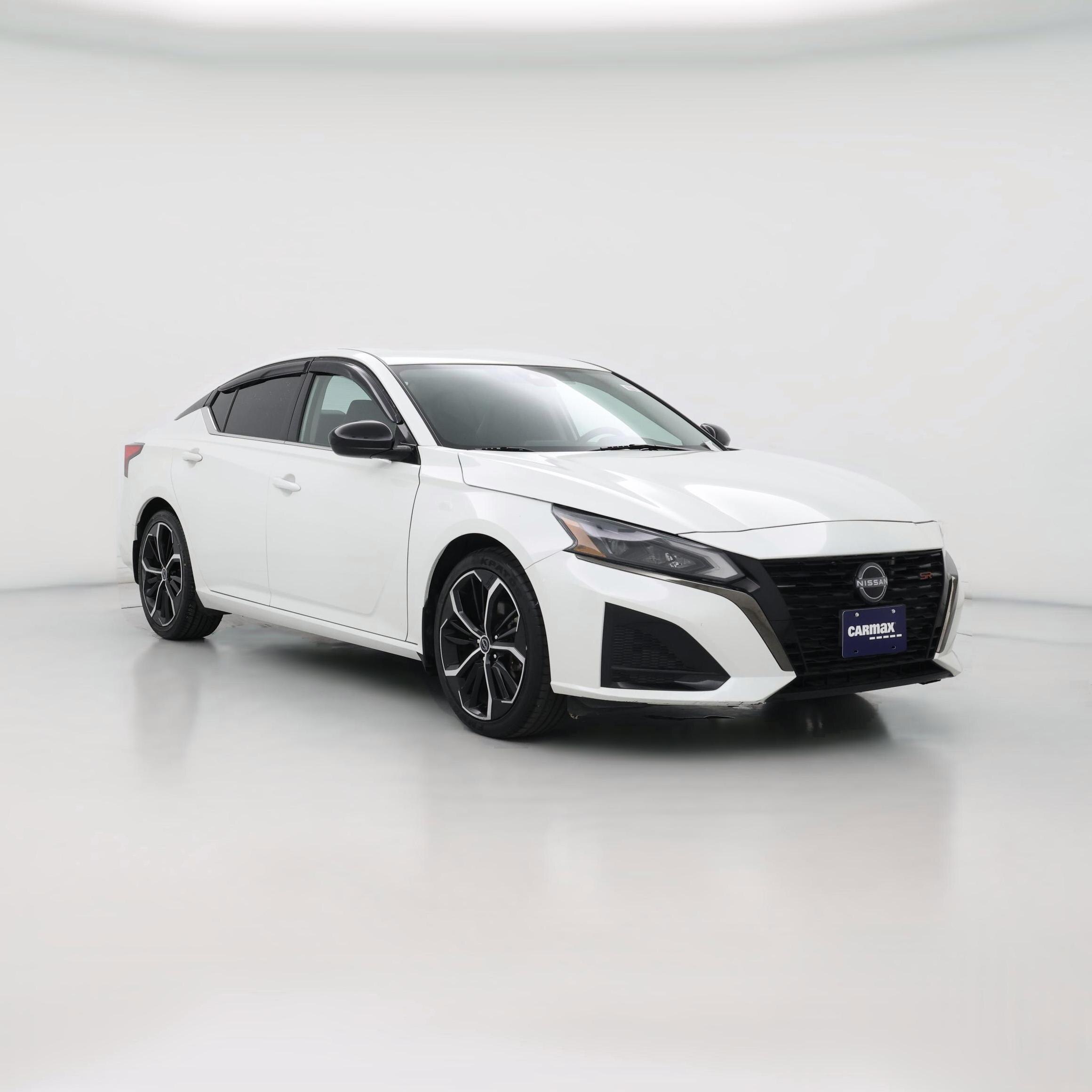 Thumbnail: 2023 Nissan Altima - 1