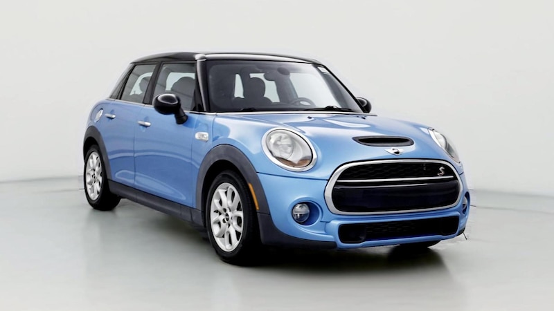 2016 MINI Cooper Hardtop S Hero Image