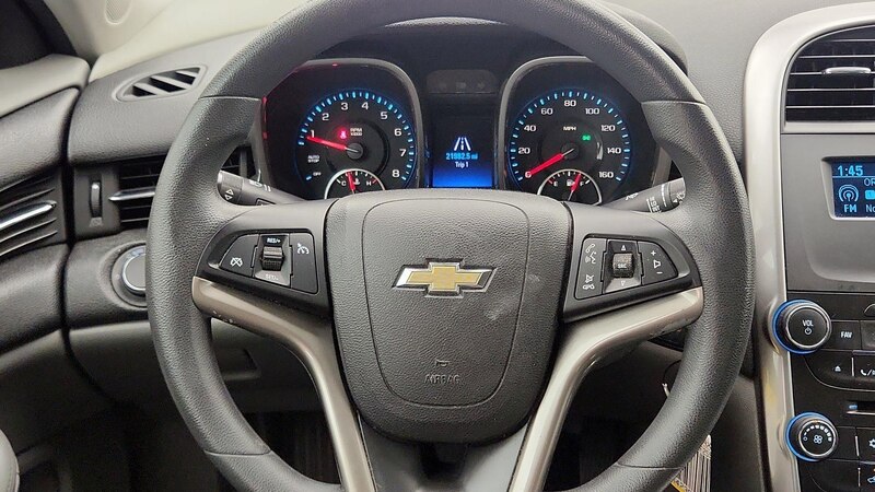 2014 Chevrolet Malibu LS 10