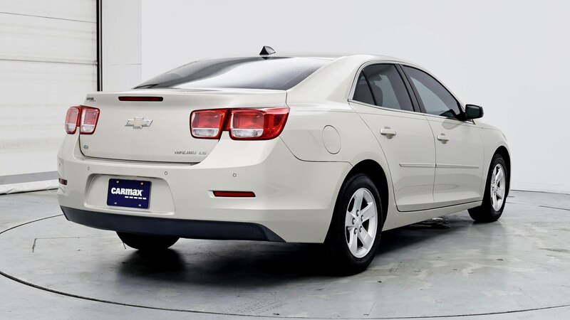 2014 Chevrolet Malibu LS 8