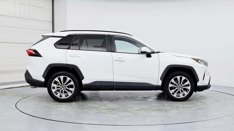 2019 Toyota RAV4 XLE Premium 7