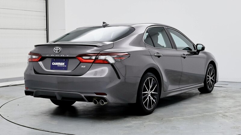 2021 Toyota Camry SE 8