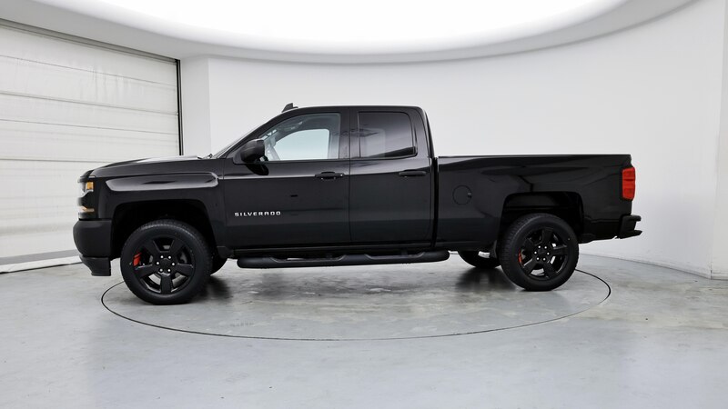 2018 Chevrolet Silverado 1500 Custom 3