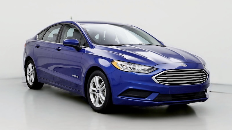 2018 Ford Fusion SE Hero Image