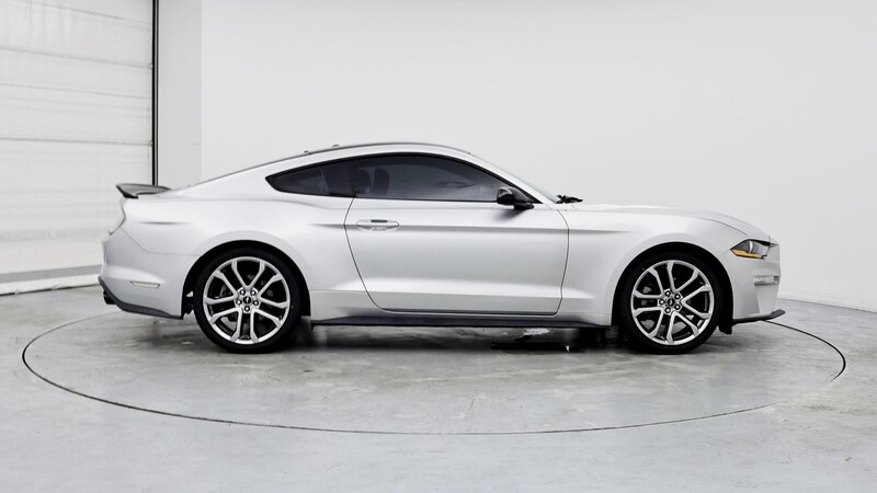 2019 Ford Mustang  7