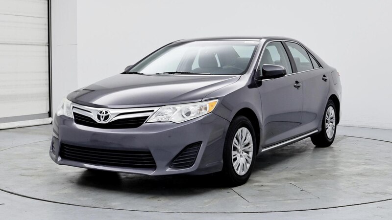 2014 Toyota Camry LE 4