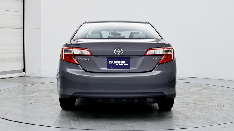 2014 Toyota Camry LE 6