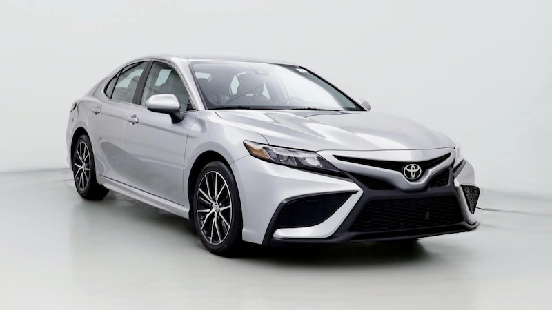 2021 Toyota Camry SE Hero Image