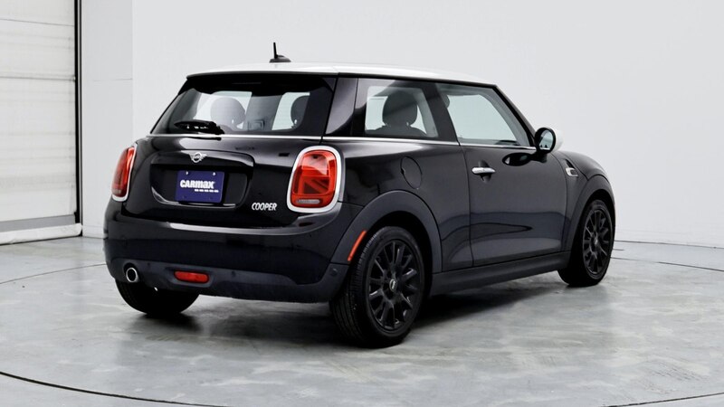 2021 MINI Cooper Hardtop  8