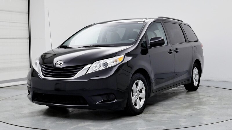 2013 Toyota Sienna LE 4