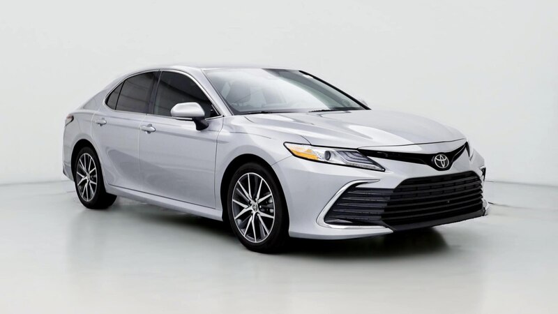 2022 Toyota Camry XLE Hero Image