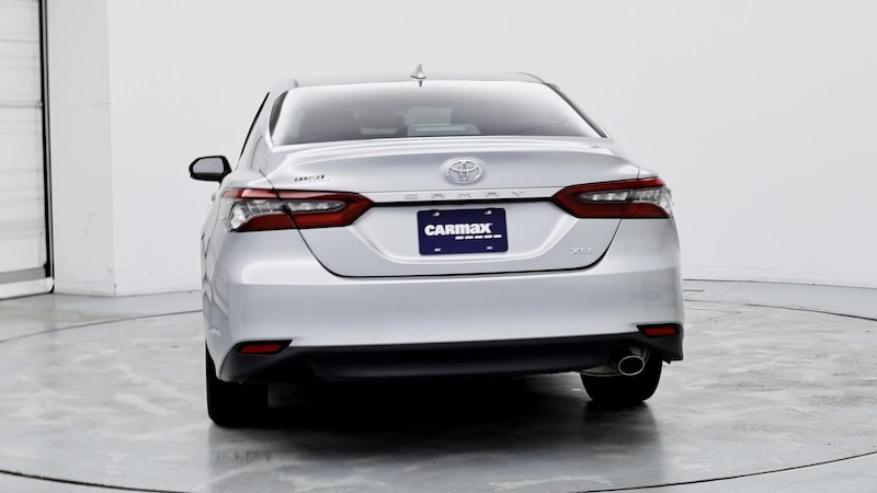 2022 Toyota Camry XLE 6