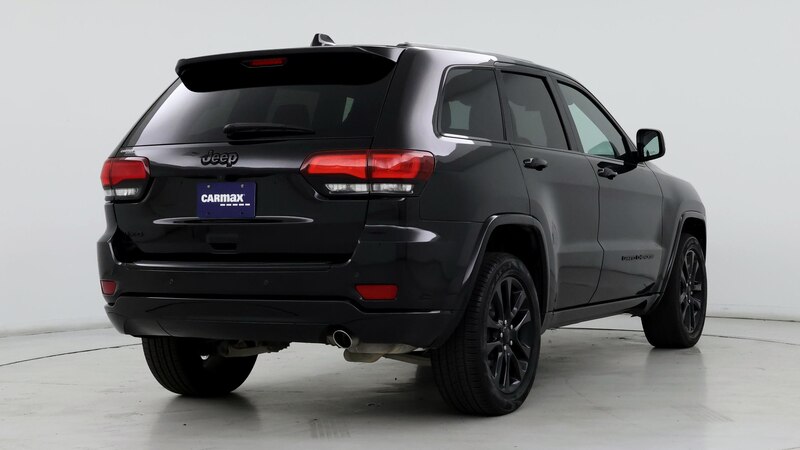 2018 Jeep Grand Cherokee Altitude 8