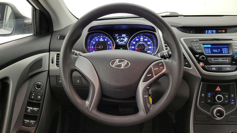 2016 Hyundai Elantra SE 10