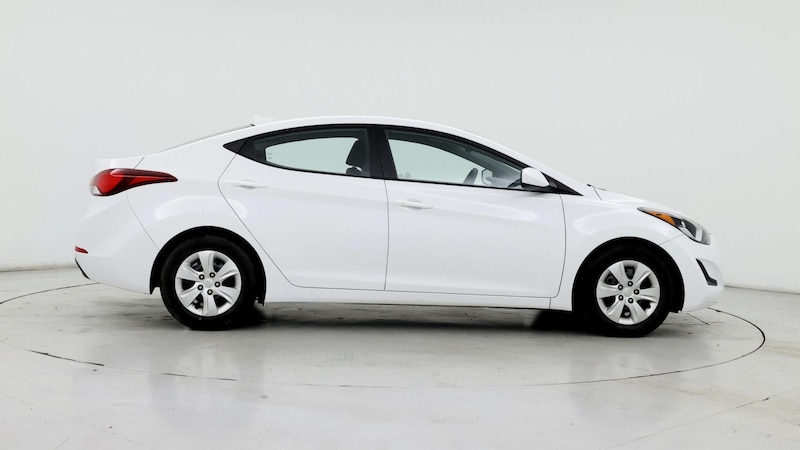 2016 Hyundai Elantra SE 7