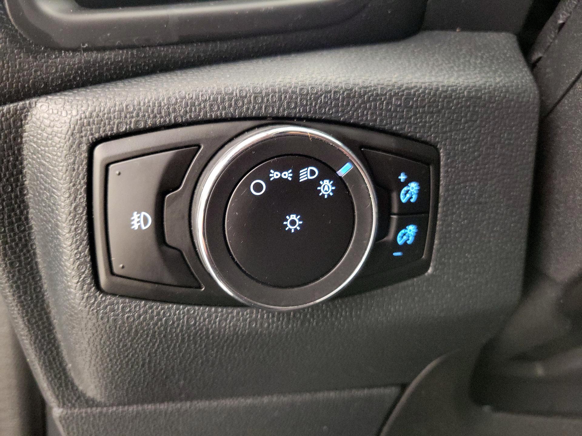 Thumbnail: 2019 Ford EcoSport - 13