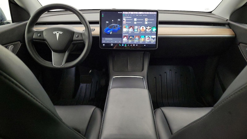 2021 Tesla Model Y Long Range 9