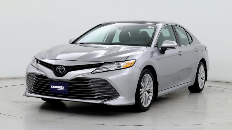 2019 Toyota Camry XLE 4