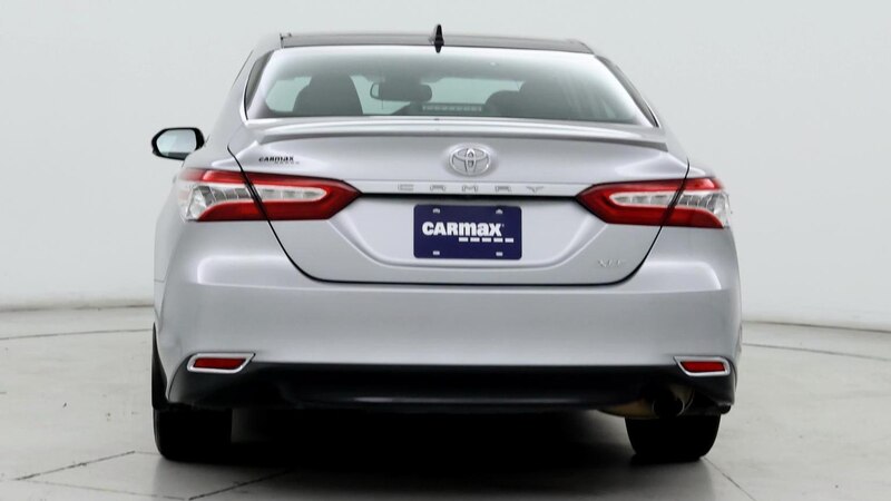 2019 Toyota Camry XLE 6