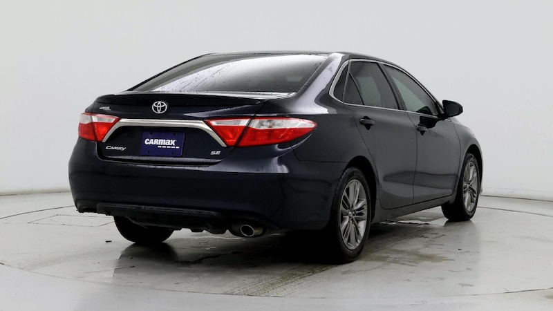 2017 Toyota Camry SE 8