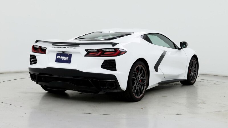 2024 Chevrolet Corvette Stingray 8