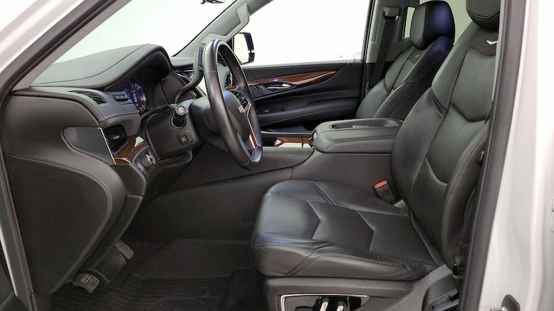2020 Cadillac Escalade Luxury 11