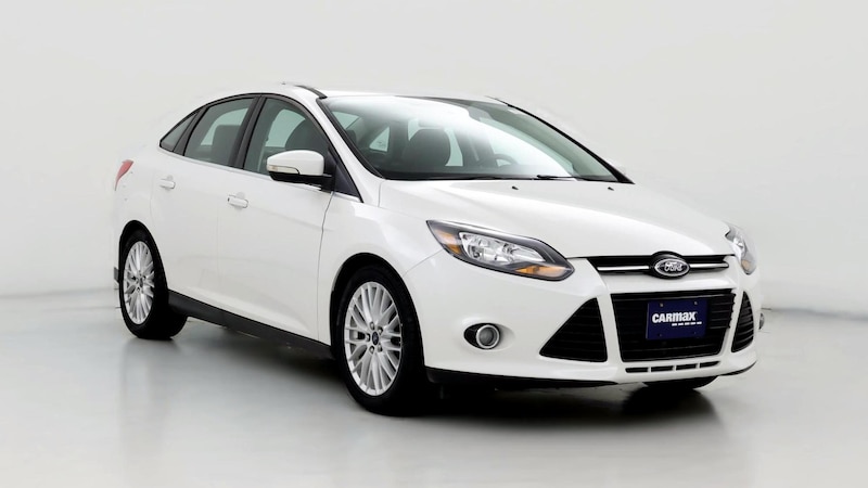 2014 Ford Focus Titanium Hero Image