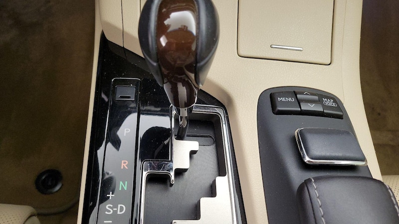2014 Lexus ES 350 17