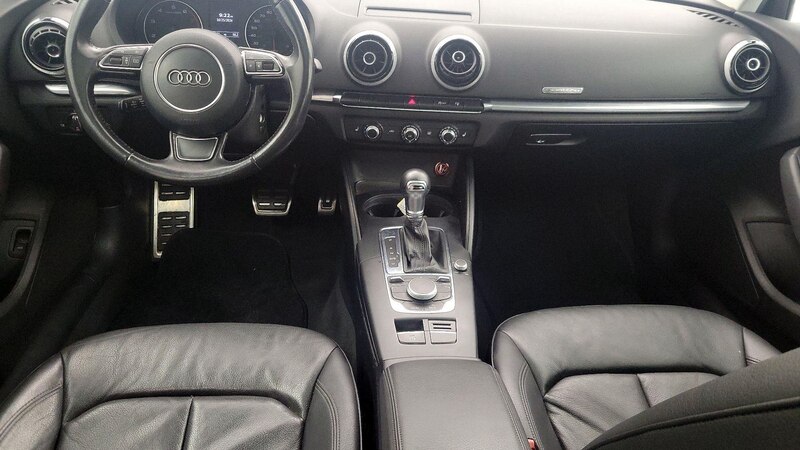 2015 Audi A3 Premium 9