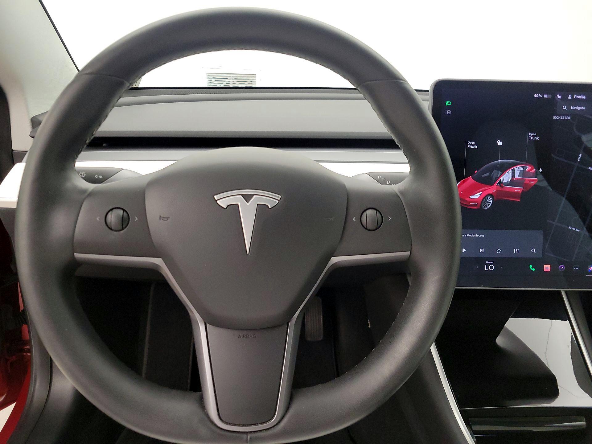 Thumbnail: 2020 Tesla Model 3 - 10