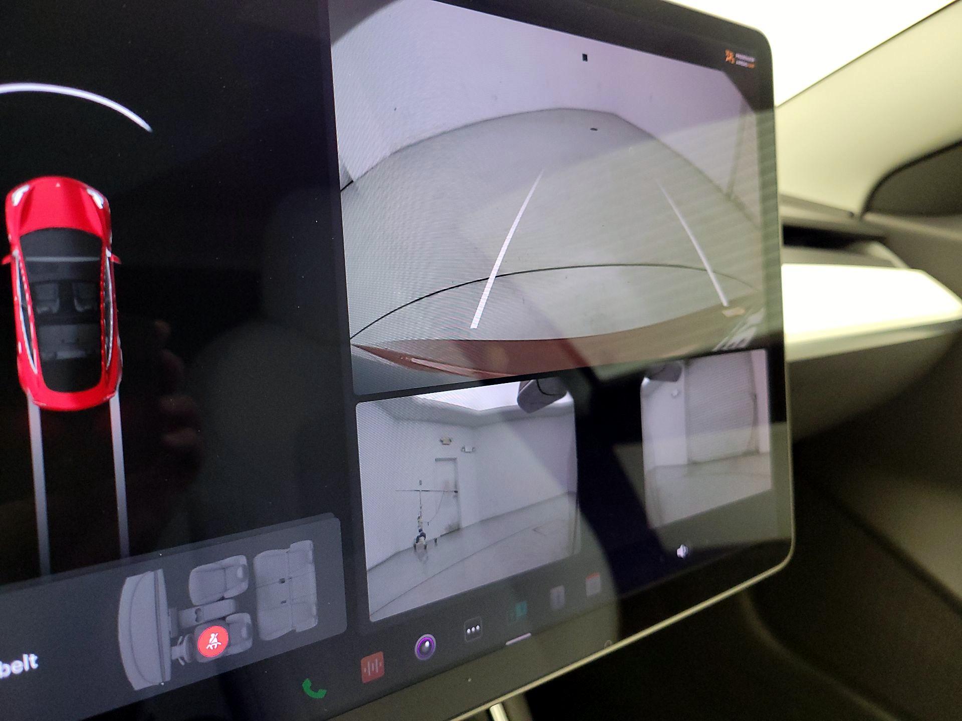 Thumbnail: 2020 Tesla Model 3 - 14