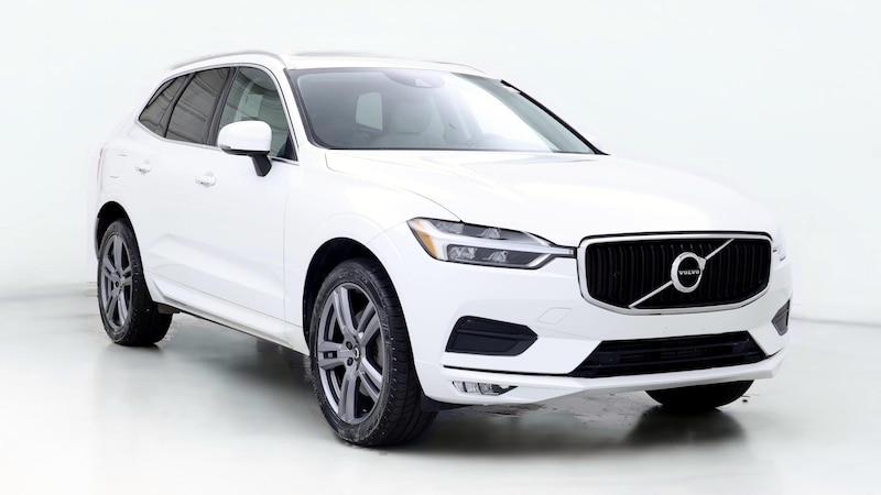 2021 Volvo XC60 T6 Momentum Hero Image