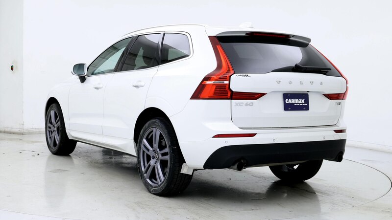 2021 Volvo XC60 T6 Momentum 2