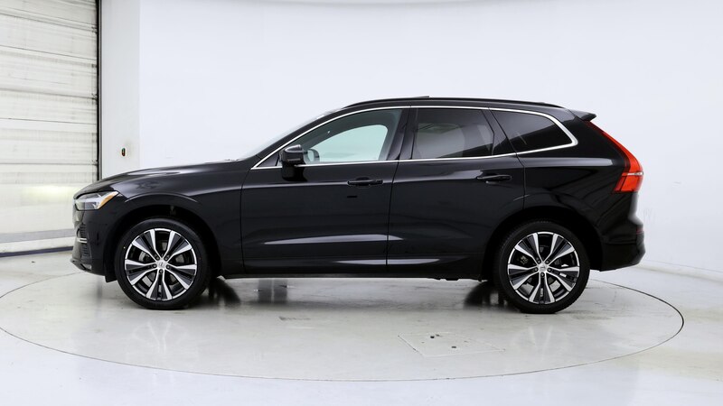 2022 Volvo XC60 B5 Momentum 3