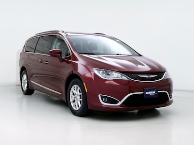 2020 Chrysler Pacifica Touring L -
                Boston, MA