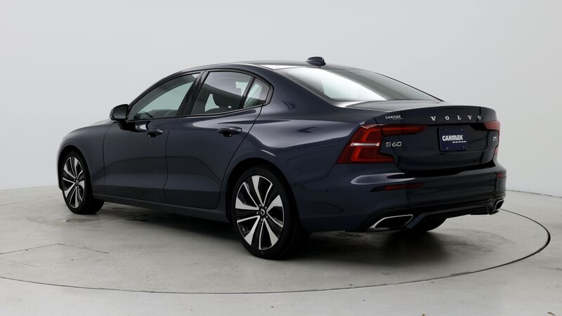 2022 Volvo S60 B5 Momentum 2